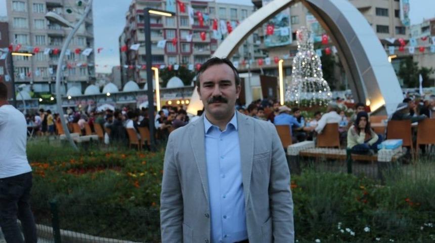 Her Gün Bin 500 Kişiye İftar