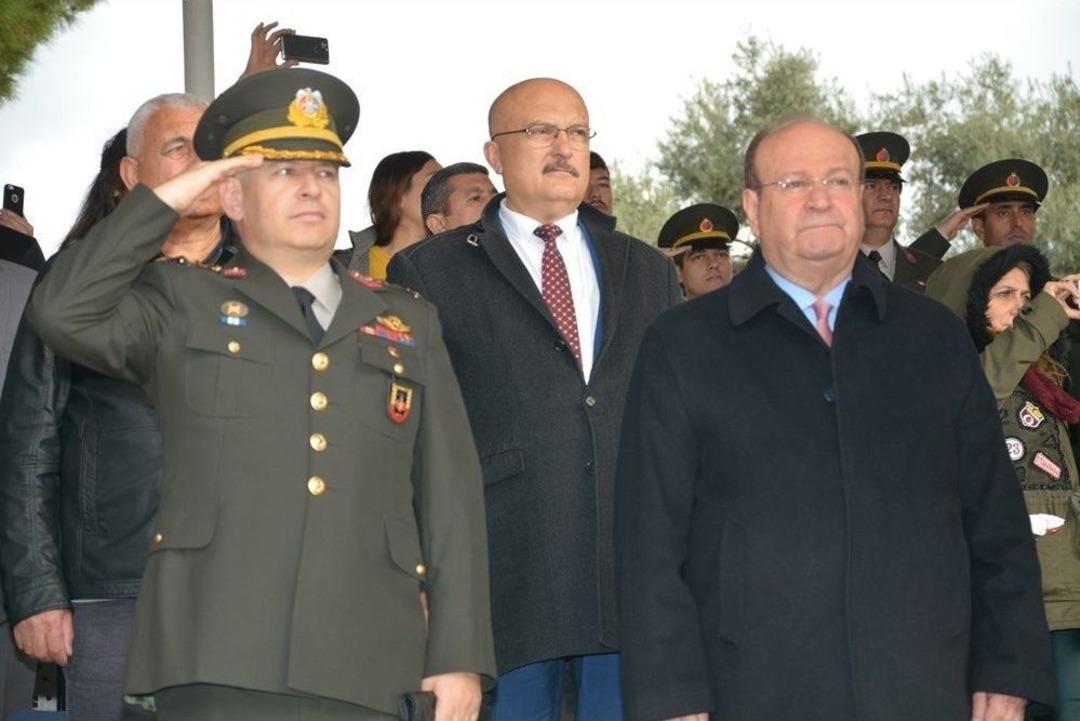 Başkan &Ouml;zakcan Yemin T&ouml;renine Katıldı