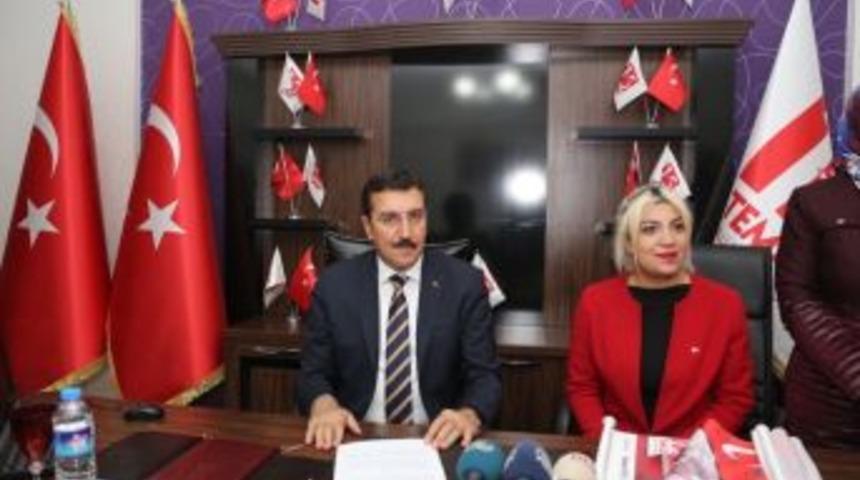 Bakan T&uuml;fenkci&rsquo;den 15 Temmuz Milli İrade Ocakları Derneği&rsquo;ne Ziyaret