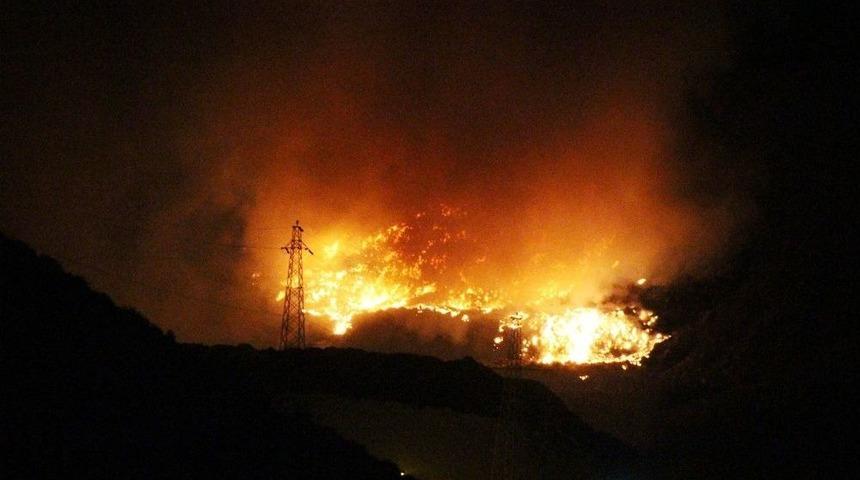 Bodrum &Ccedil;&ouml;pl&uuml;ğ&uuml;nde Yangın