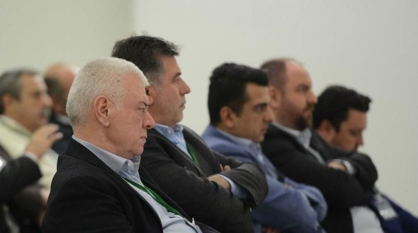 Ali Ay: &ldquo;oynamayanlarla Yolları Ayırmamız Gerekiyor&rdquo;