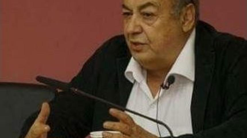 Profes&ouml;r Evinde &Ouml;l&uuml; Bulundu