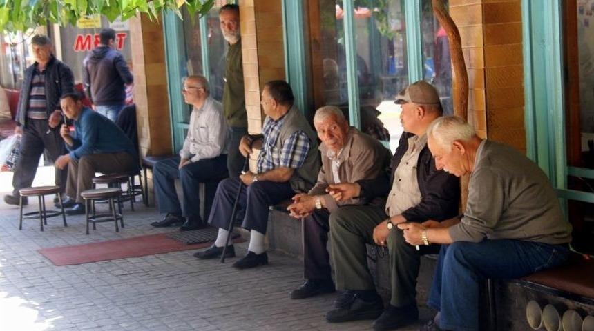 Çay Ocakları Açık Ama Çay Satmıyorlar