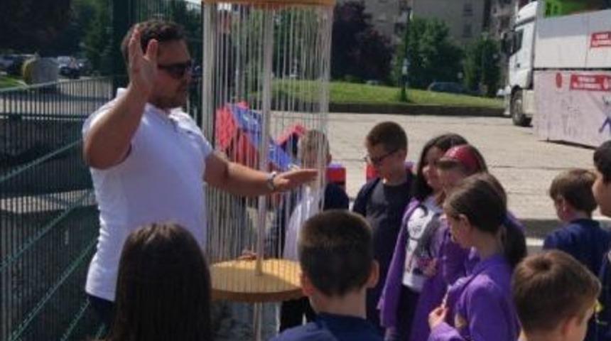 Mobil Matematik Müzesi Saraybosna’da Öğrencilerle Buluştu