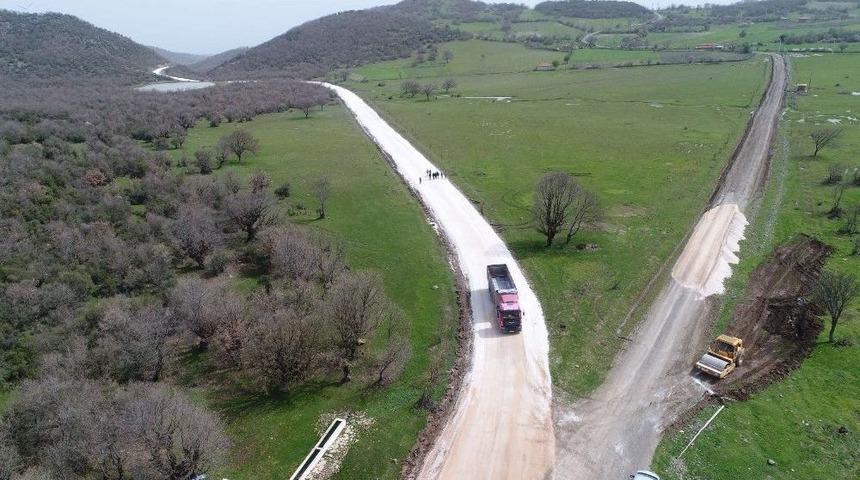 Demir, Asfalt Çalışmasını Yerinde İnceledi