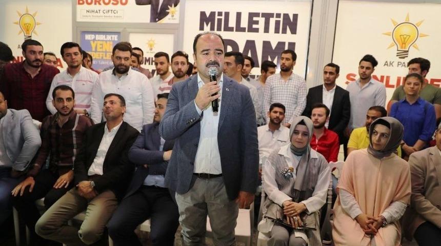 Nihat &Ccedil;ift&ccedil;i, Se&ccedil;im B&uuml;rosunu A&ccedil;tı