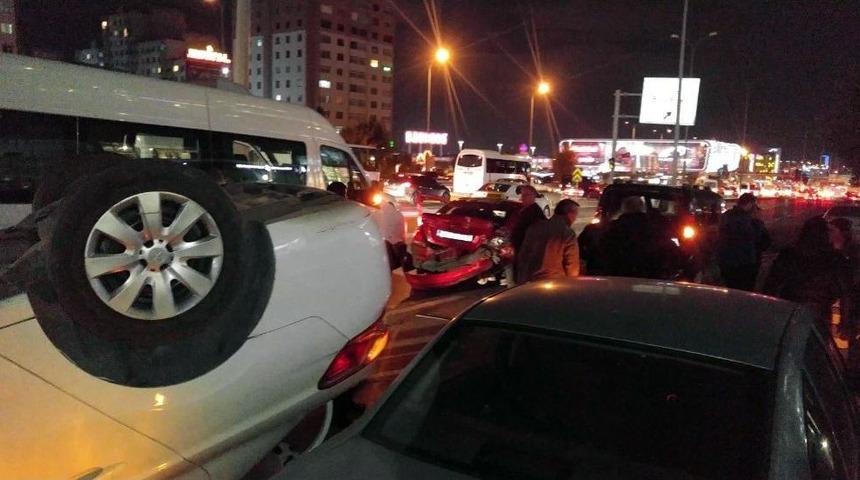 (&ouml;zel Haber) D-100 Karayolundaki Zincirleme Kazada Can Pazarı