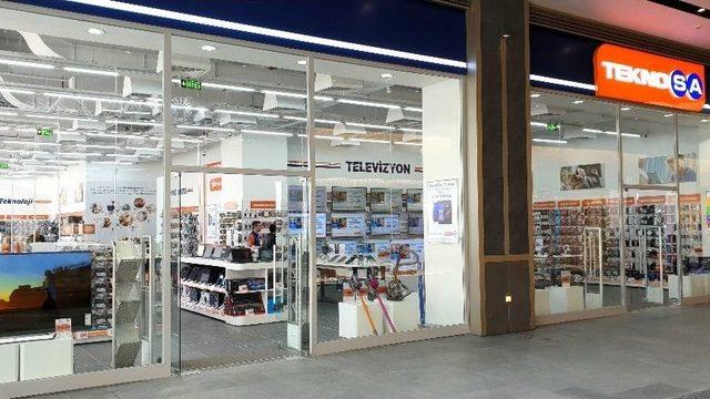 Teknosa İstanbul’da 41’inci Mağazasını Kartal’da Açtı