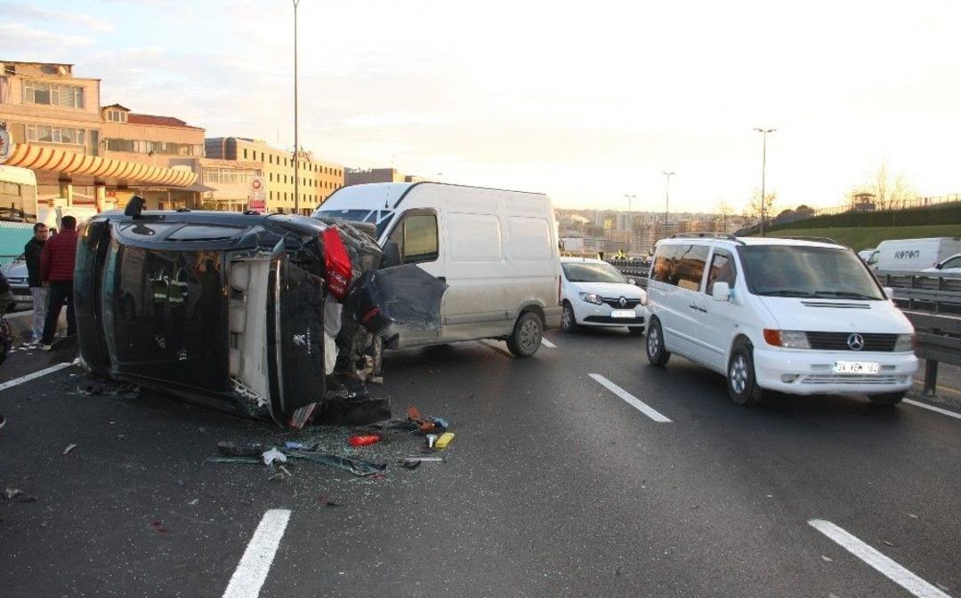 E-5&rsquo;te Trafiği Fel&ccedil; Eden Kaza