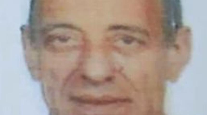 Beşiktaş&rsquo;ta Yolda Y&uuml;r&uuml;rken Kalp Krizi Ge&ccedil;iren Adam &Ouml;ld&uuml;