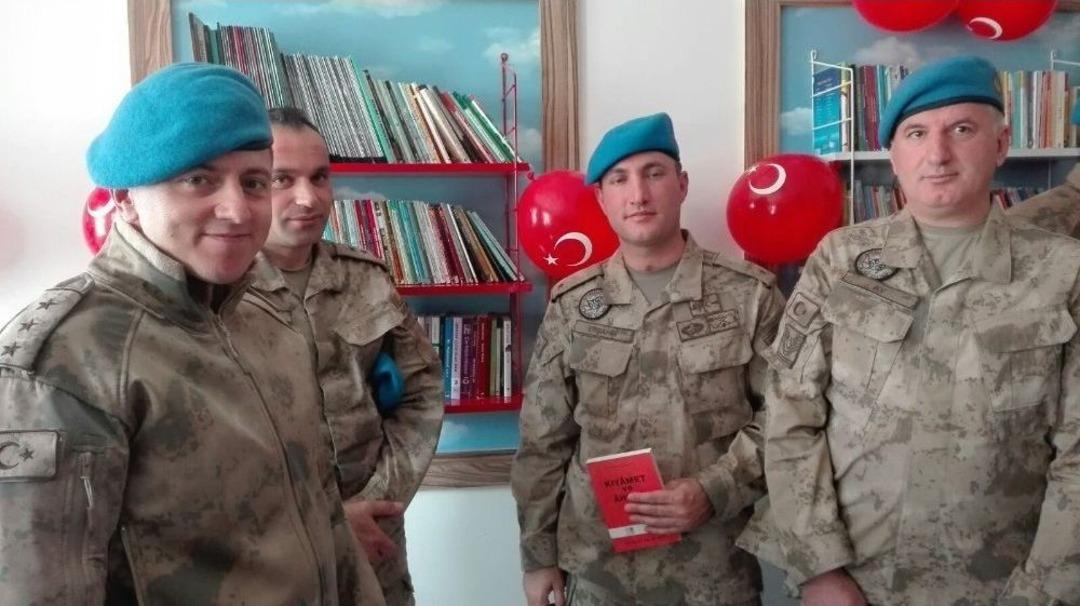 Mehmet&ccedil;ik&rsquo;ten &Ouml;ğrencilere K&uuml;t&uuml;phane