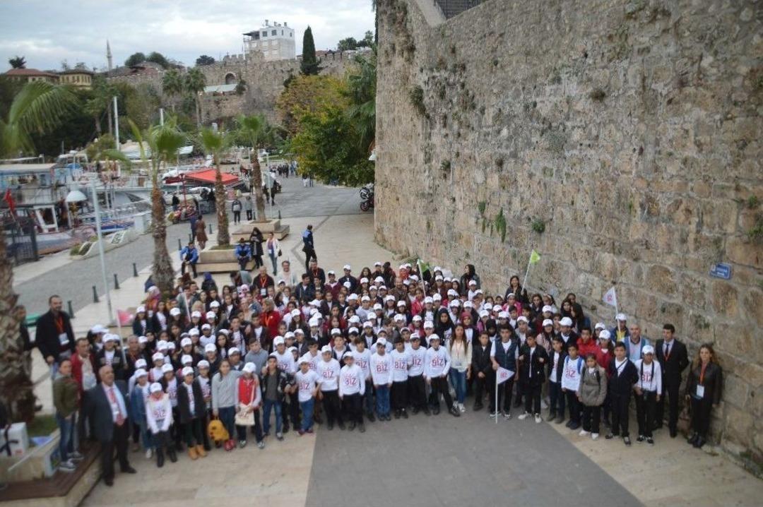 Şırnaklı &Ouml;ğrencilere 5 Yıldızlı Gezi