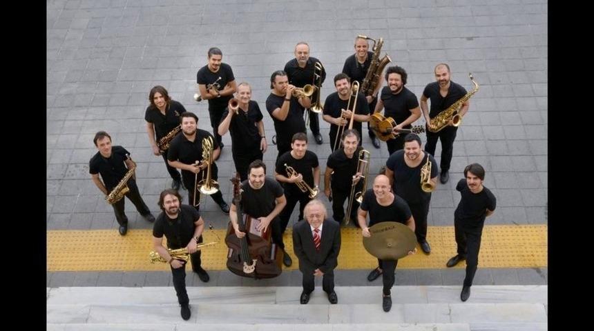 İzmir&rsquo;de 2017&rsquo;ye Keyifli Veda