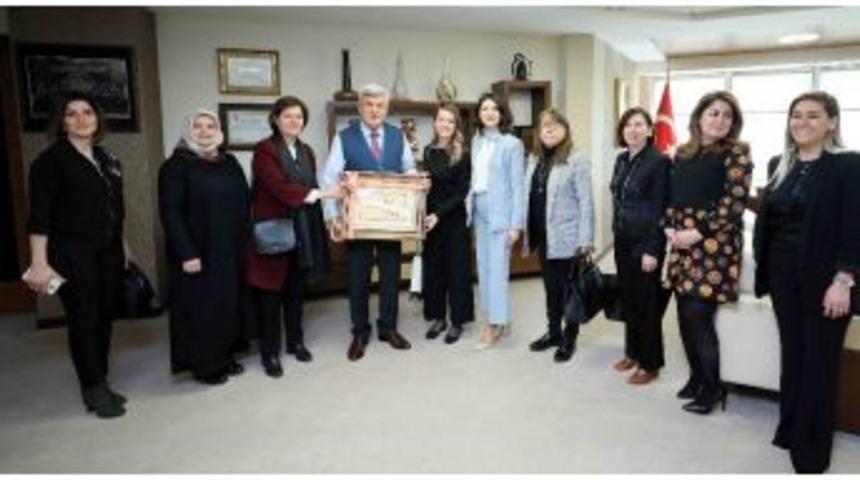 Başkan Karaosmanoğlu, Kalben&rsquo;i Makamında Ağırladı