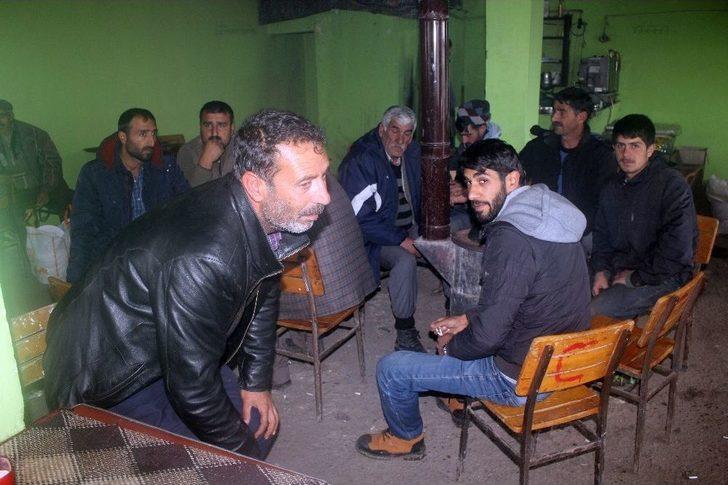 Ağrı Saman Pazarında Yüzler Gülüyor G4