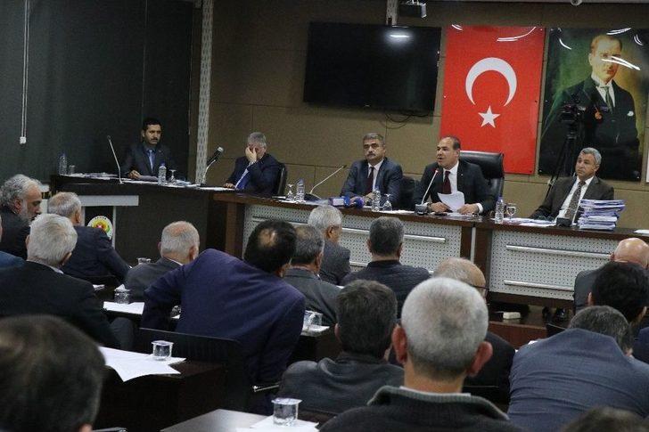 Adana Büyükşehir’de Bütçe Krizi İşçileri Vurdu G5