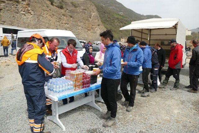 Kayıp Polisi Arama Çalışmaları Sürüyor