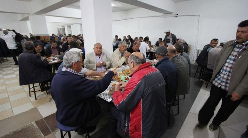 Çamlıca’da İftar