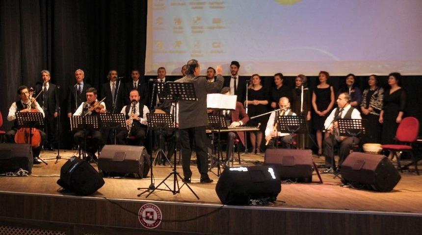 Elazığ&rsquo;da Eğitimcilerden Konser