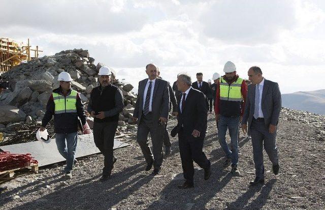 Türkiye’nin En Büyük Gözlemevi İnşaatı Erzurum’da Devam Ediyor