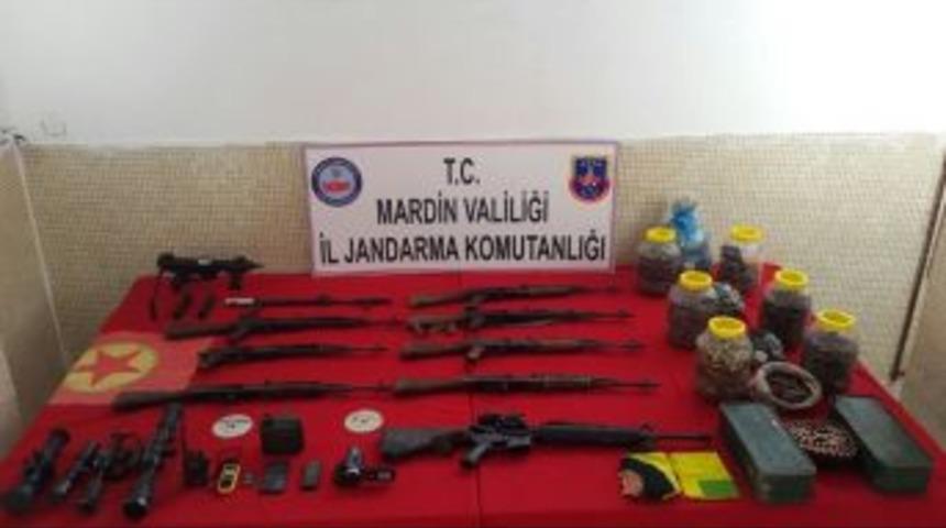 Emniyet Ve Jandarmadan Pkk Sığınaklarına Ortak Operasyon