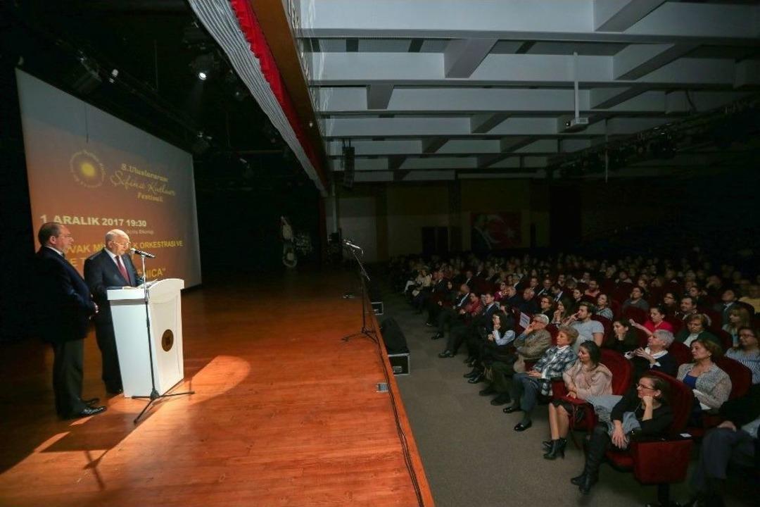 Yenimahalle&rsquo;de Şefika Kutluer Festivali