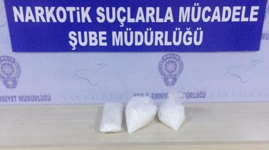 Van&rsquo;da 2 Kilo Uyuşturucu Ele Ge&ccedil;irildi