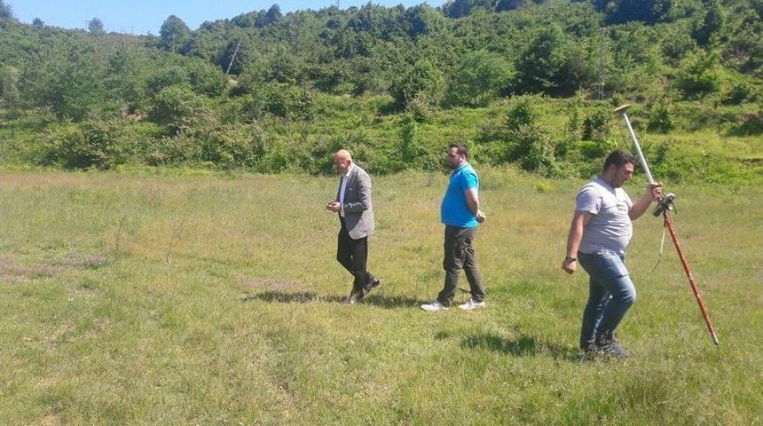 Boğazi&ccedil;i Beledisine Futbol Sahası