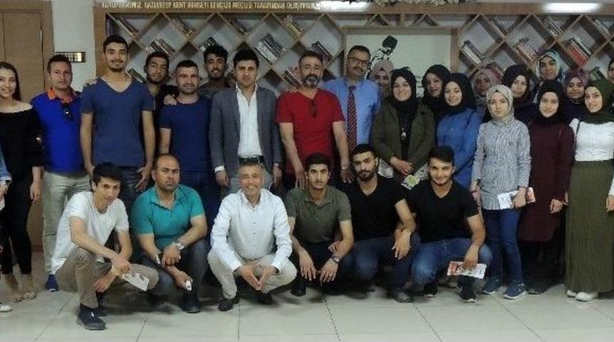 Y&uuml;ksekokul &Ouml;ğrencilerine Deprem Semineri