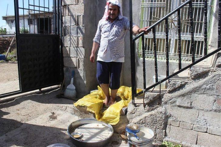 (özel) Siverek’te Dut Pekmezi Yapımına Başlandı G3