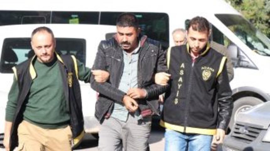 Eşini 9 Yerinden Bıçaklayan Zanlı Yakalandı