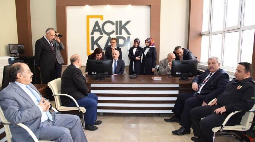 Karaman&rsquo;da "a&ccedil;ık Kapı" Projesi Uygulamaya Başladı