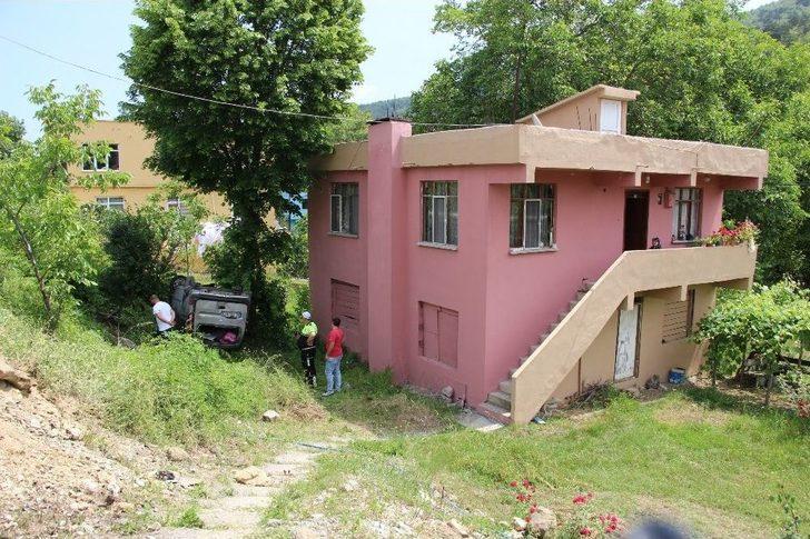 Cenazeye Giderken Kaza Yaptı: 7 Yaralı G1