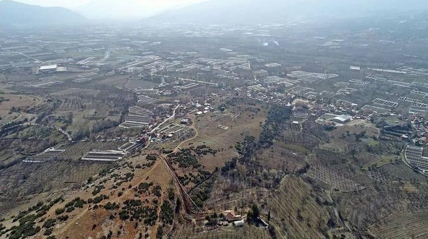 Büyükşehir’den Elmalı Tarımına Destek