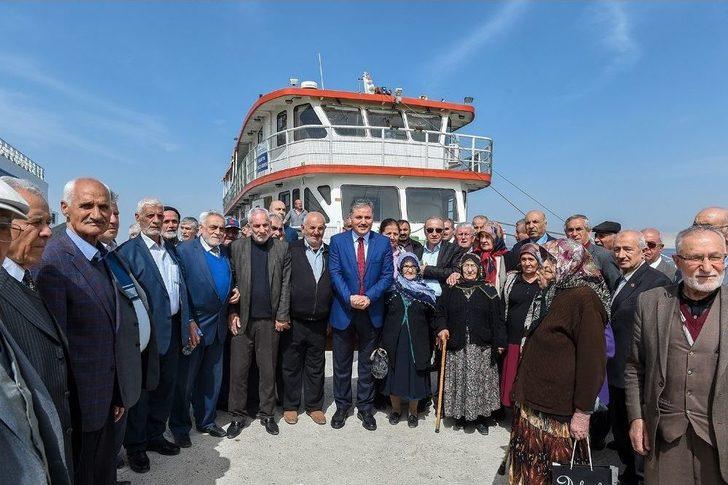 Yaşlıların Tekne Keyfi G4