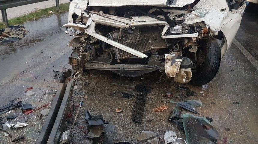 Konya’da Cenaze Dönüşü Kaza: 14 Yaralı