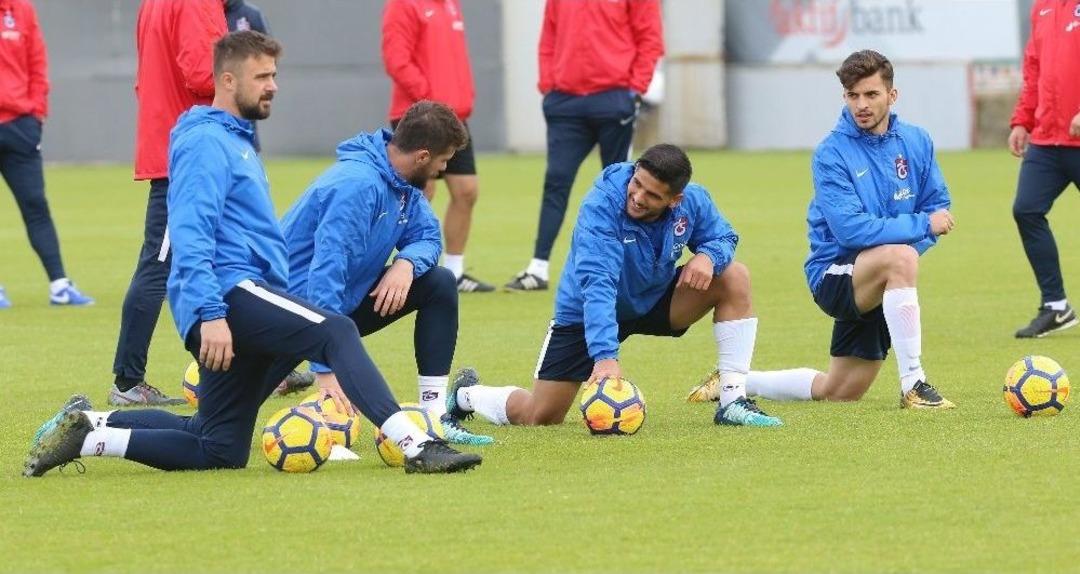 Trabzonspor Galatasaray Ma&ccedil;ı Hazırlıklarını S&uuml;rd&uuml;rd&uuml;