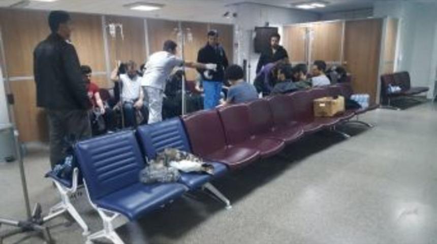 Tavuktan Zehirlenen 148 &Ouml;ğrenci Taburcu Oldu