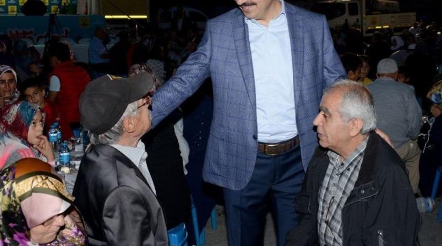 Başkan Altay: "konya D&uuml;nyaya &Ouml;rnek Bir Ramazan Ge&ccedil;iriyor"