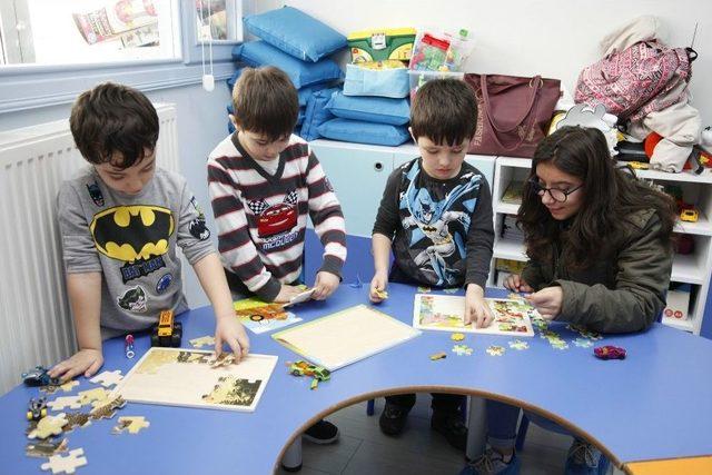 Gazi Yakup Satar Meslek Lisesi Öğrencileri Oyunpazarı’nı Ziyaret Etti