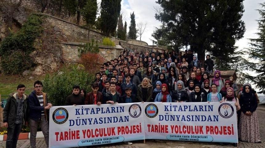 Trabzonlu &Ouml;ğrencilerin &rsquo;&rsquo;kitapların D&uuml;nyasından Tarihe Yolculuk&rsquo;&rsquo; Projesi Ziyareti