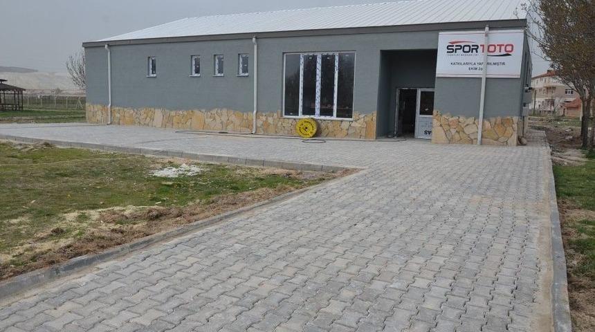 Kırka Spor Merkezi&rsquo;nde &Ccedil;alışmalar S&uuml;r&uuml;yor