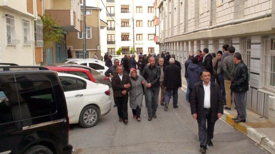 17 Yaşında &Ouml;ld&uuml;r&uuml;len Aleyna Can Son Yolculuğuna Uğurlandı