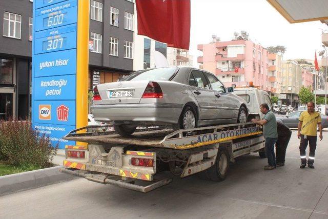 Antalya’da İkiz Plakalı Lüks Otomobile El Konuldu