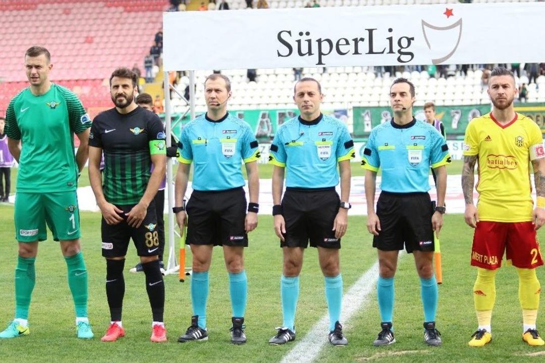 S&uuml;per Lig: T.m. Akhisarspor: - E. Yeni Malatyaspor: (ilk Yarı)