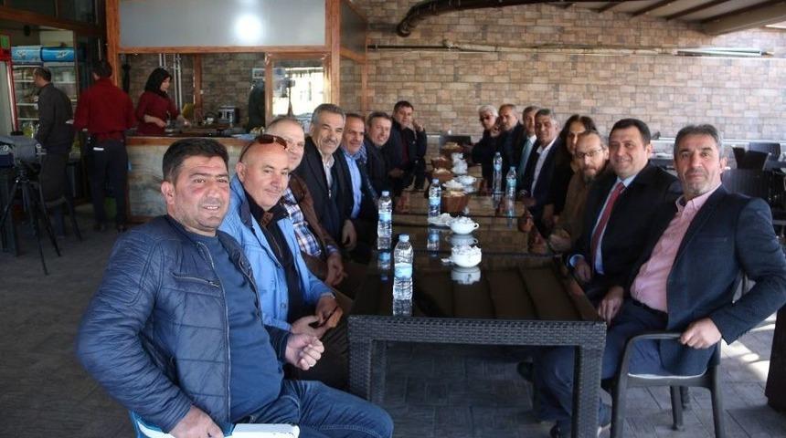 1986 Oltu Lisesi Mezunları 32 Yıl Sonra Oltu&rsquo;da Buluştu