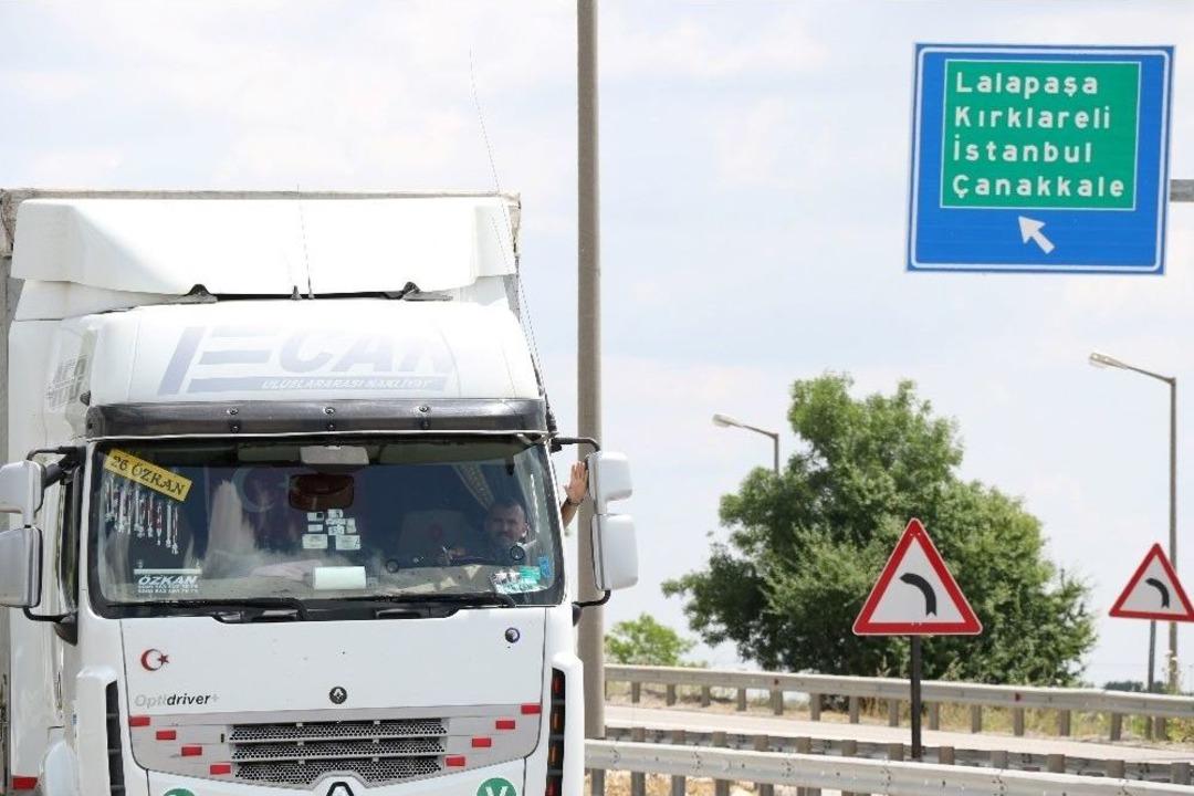 Kapıkule&rsquo;de &rsquo;&ccedil;ile&rsquo; Kuyruğu: 22 Kilometre