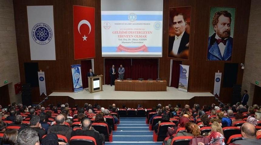 Eğitim Masaya Yatırıldı