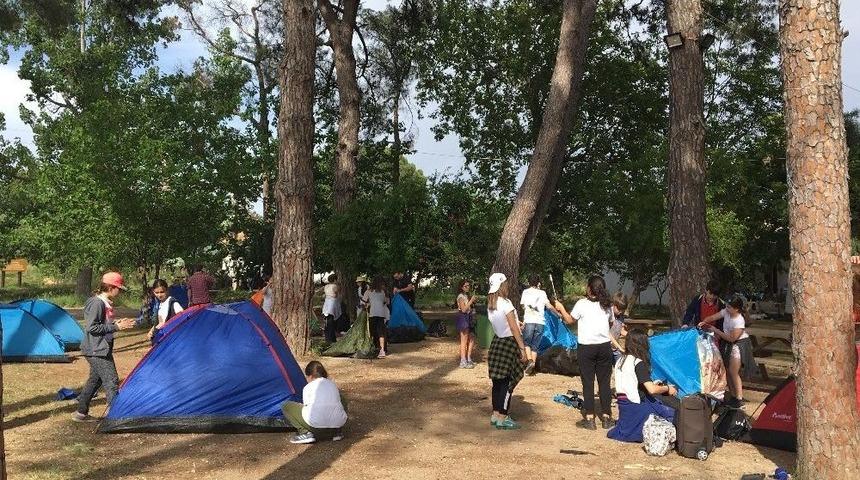 Doğada Ekoloji Eğitimi Ve Kamp Deneyimi