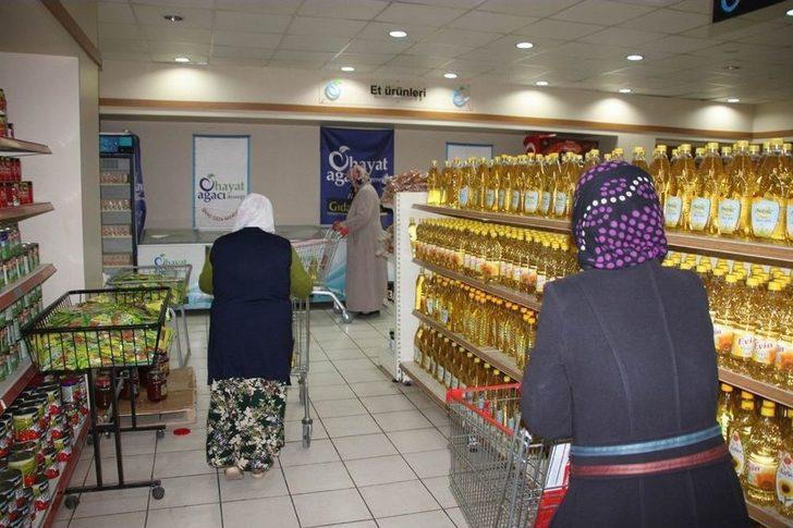 Gıda Bankası Ramazan Ayında İhtiyaç Sahiplerinin Umudu Oluyor G4